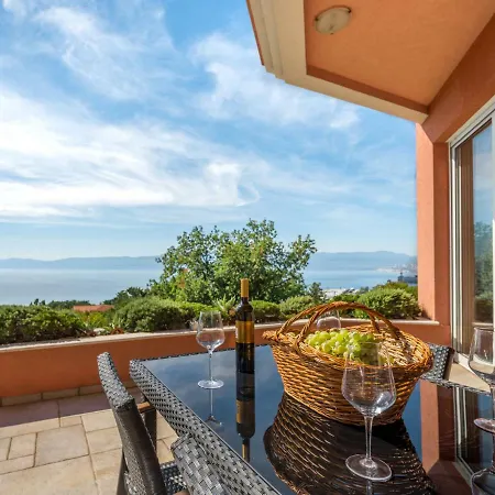 Anamia By Interhome Kostrena