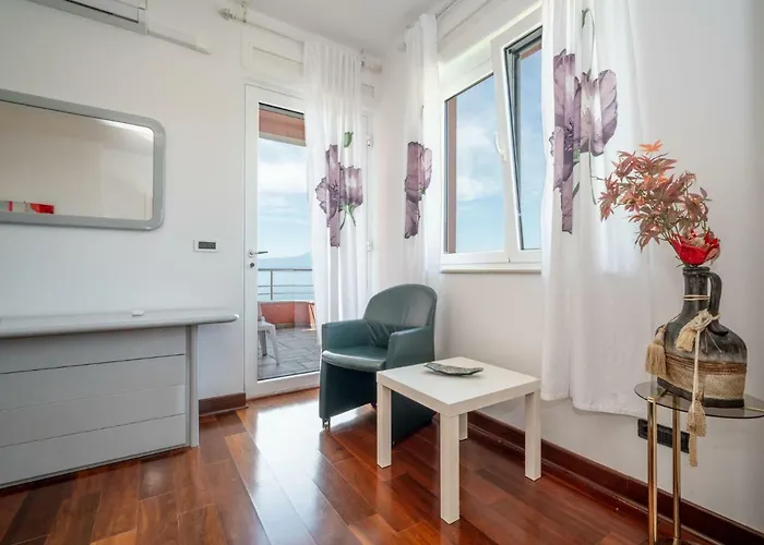 Anamia By Interhome Kostrena